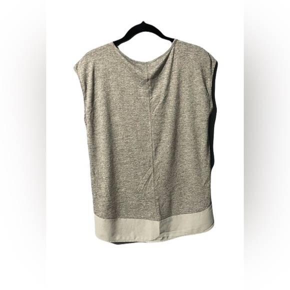 Gray Women's Top - Picture 2 of 3